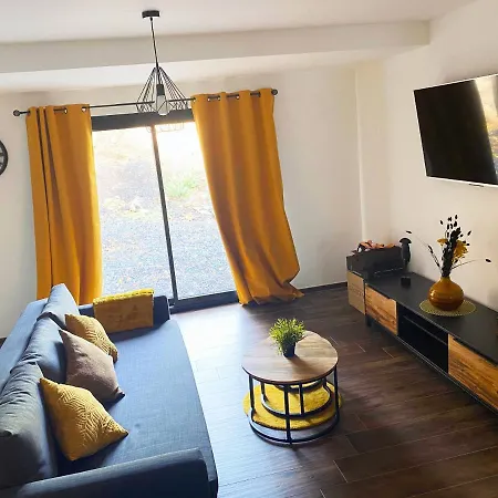 Bella-k, Privatif En Campagne A Apartment Gesves